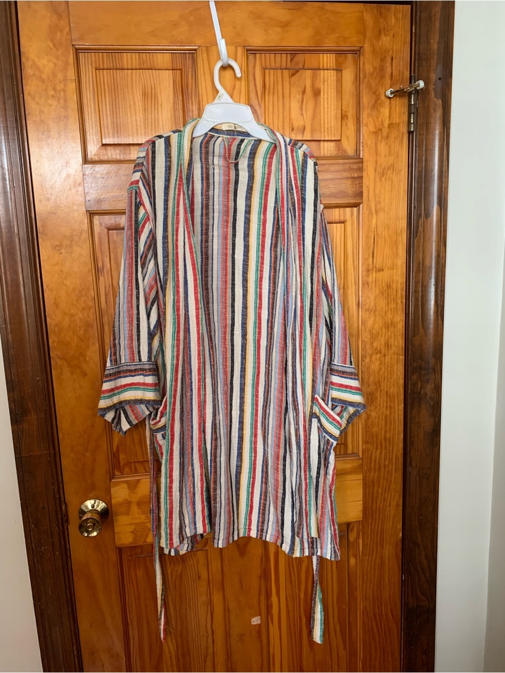 Hand-crafted Turkish Short Robe - Picture 4 of 4